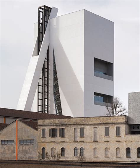 carbon fiber fondazione prada|fondazione prada torre.